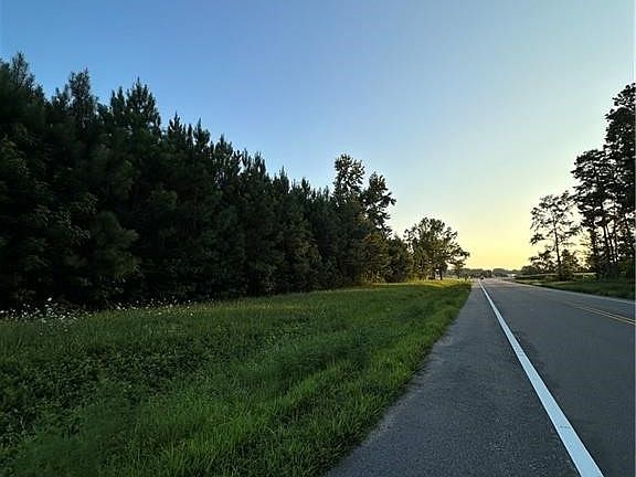 4th image of 38-37 General Puller Hwy
