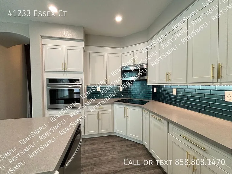 41233 Essex Ct — Photo 10