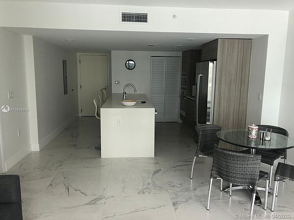 5th image of 6620 Indian Creek Dr APT 406