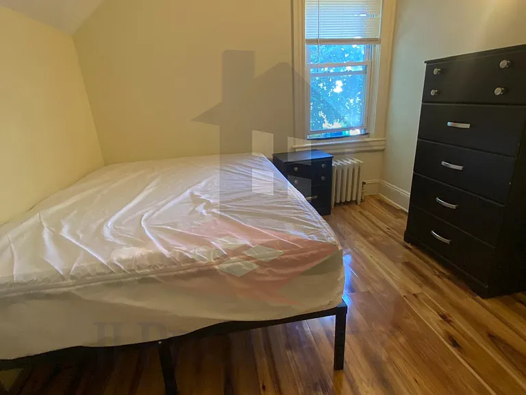 139 Early St — Photo 7