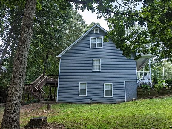 4th image of 3845 Mill Glen Dr