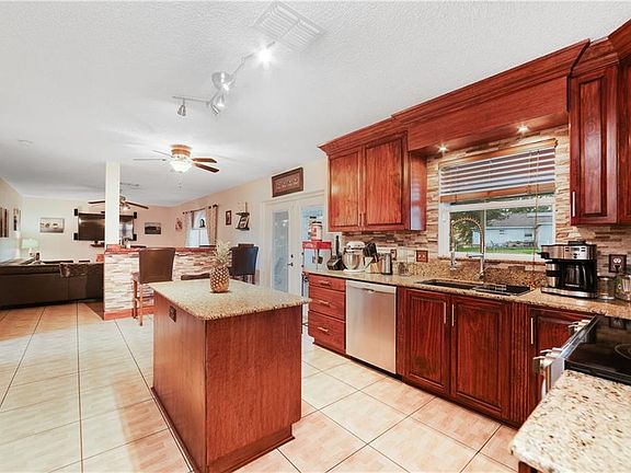 4th image of 2830 Belkton Ct