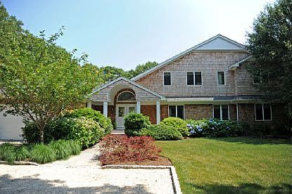 1st image of 31 Elizabeth Ln