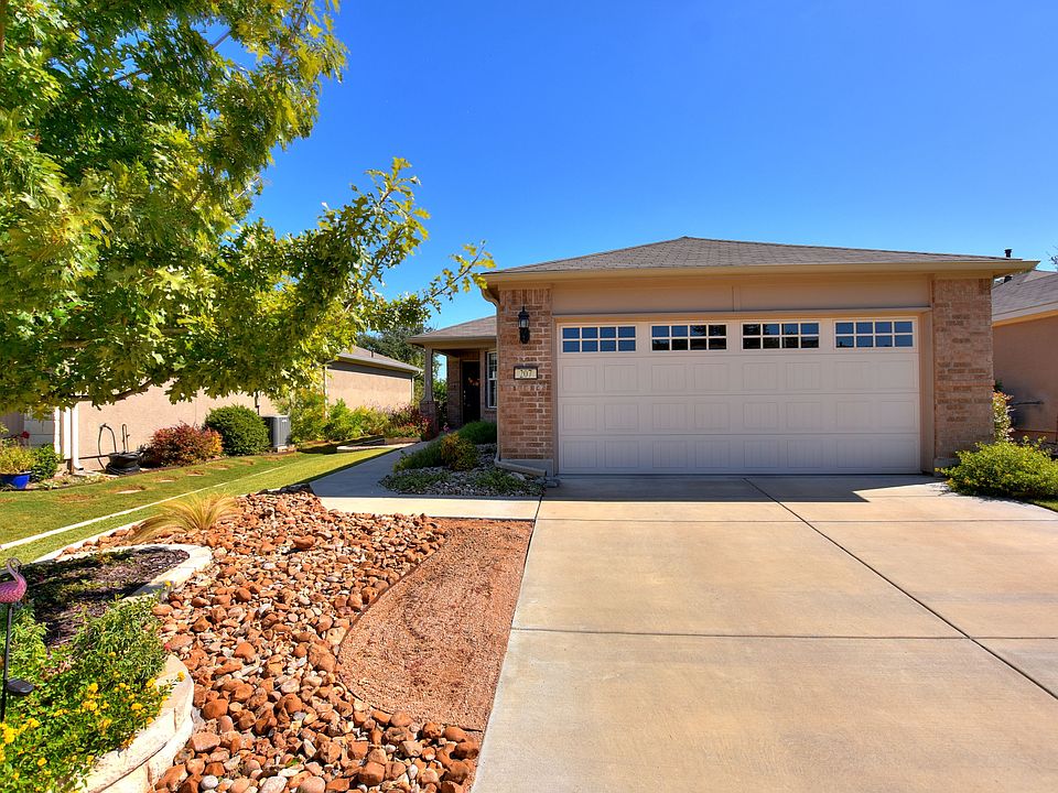 1st image of 207 Salado Creek Ln