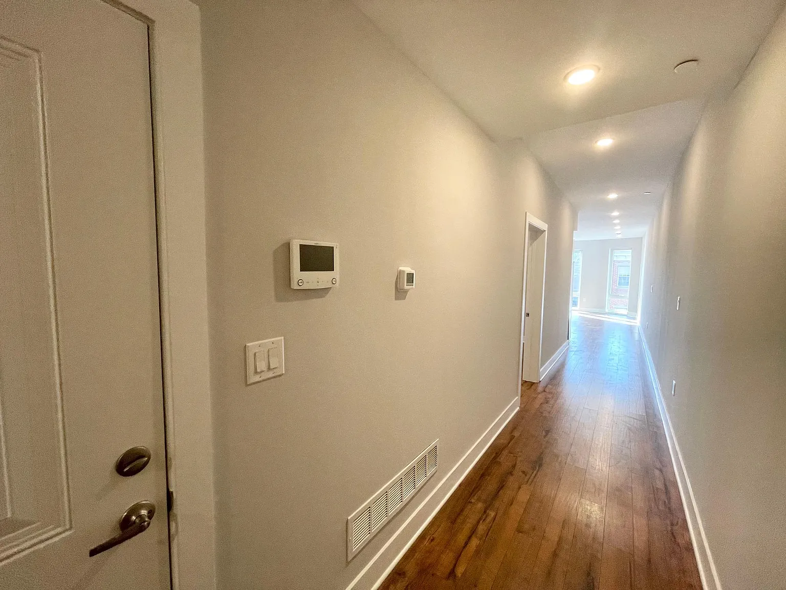 330 Cambridge St — Photo 2