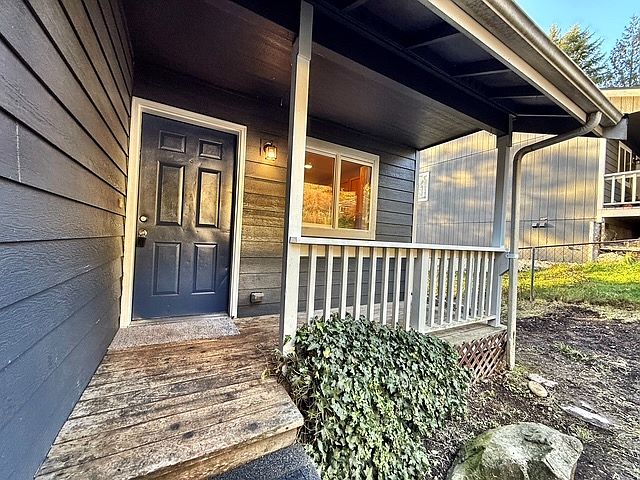 1st image of 6909 E Crestwood Ct #11362684