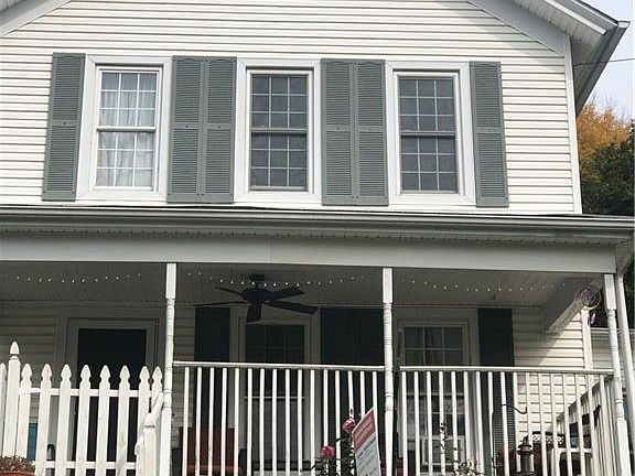 2nd image of 56 W Walnut St