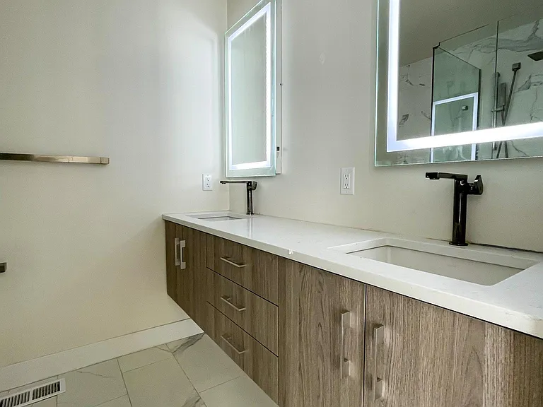 3400 Lawrence St #3400 — Photo 26