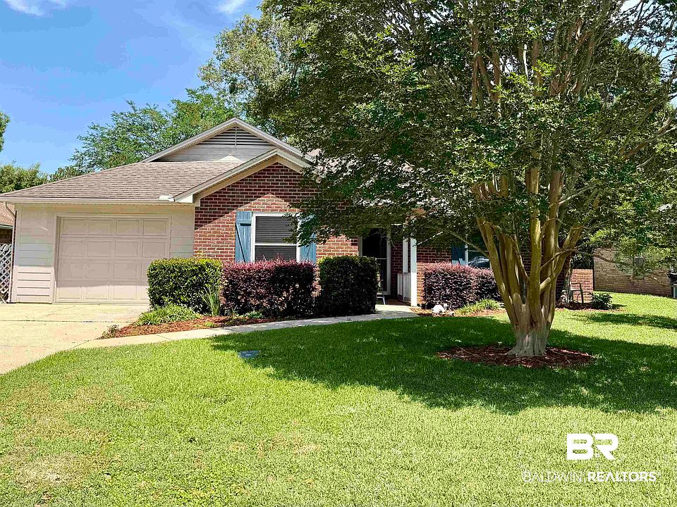 1st image of 6 McCue Cir