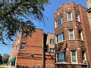 7915 S Rhodes Ave, Chicago, IL 60619