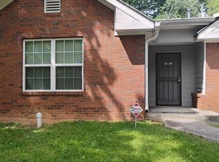 3725 Collins Dr, Atlanta, GA