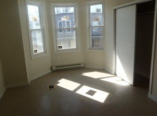 1939 E Thayer St, Philadelphia, PA