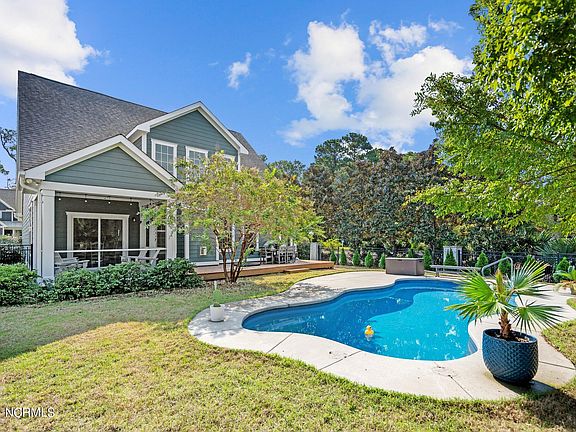 2nd image of 901 Tidalwalk Drive