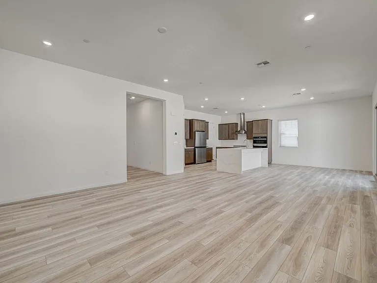 599 Clover Bar Ln — Photo 5