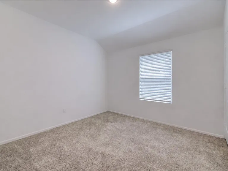 2904 Cordova Hill Dr — Photo 23