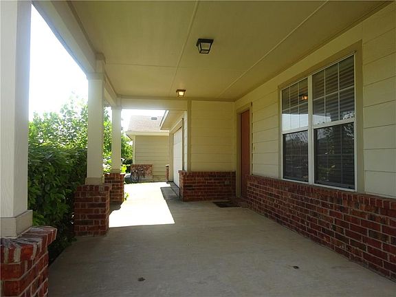 2nd image of 9921 George Washington Dr