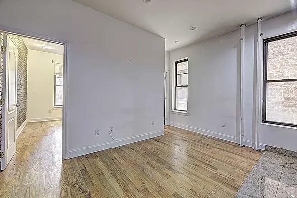 Rented by REAL New York | media 6