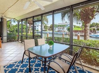 1365 Chesapeake Ave, Naples, FL 34102