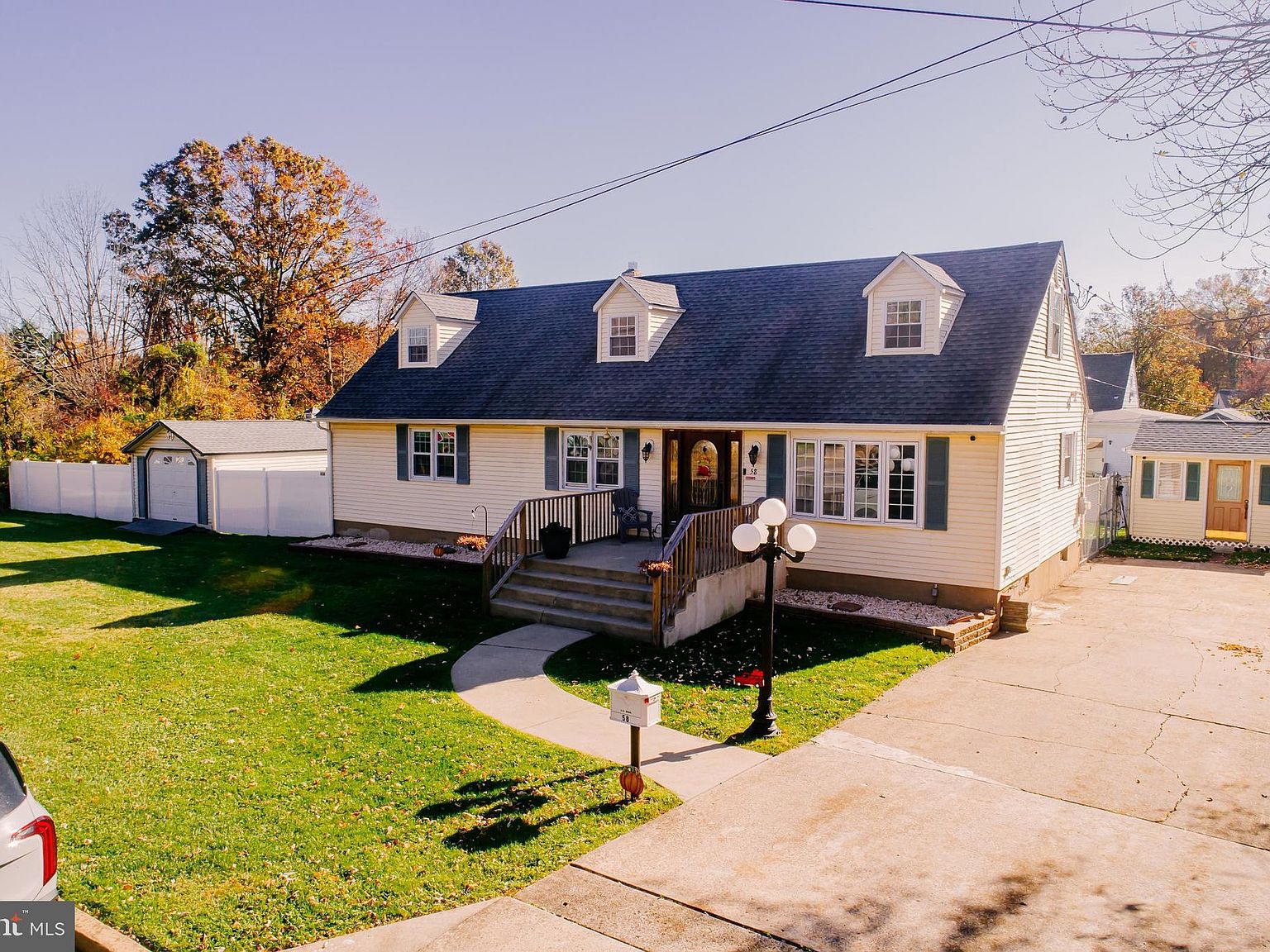 58 Moon Dr, Fallsington, PA 19054 Zillow
