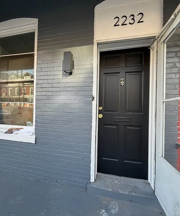 2232 Logan St