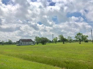 1030 Highway 90, China, TX 77613