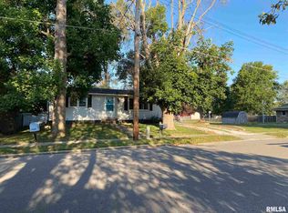 120 N 14th Ave #124, Canton, IL 61520