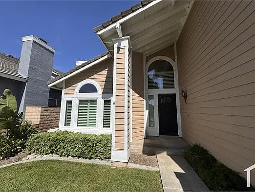 13933 San Antonio Ave — Photo 2