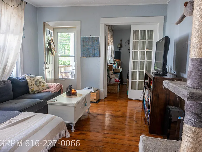 826 Fulton St E #1 — Photo 3