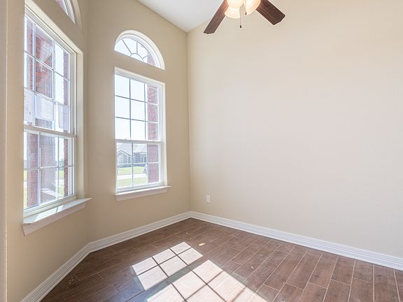 5th image of 3006 Saint Luke St