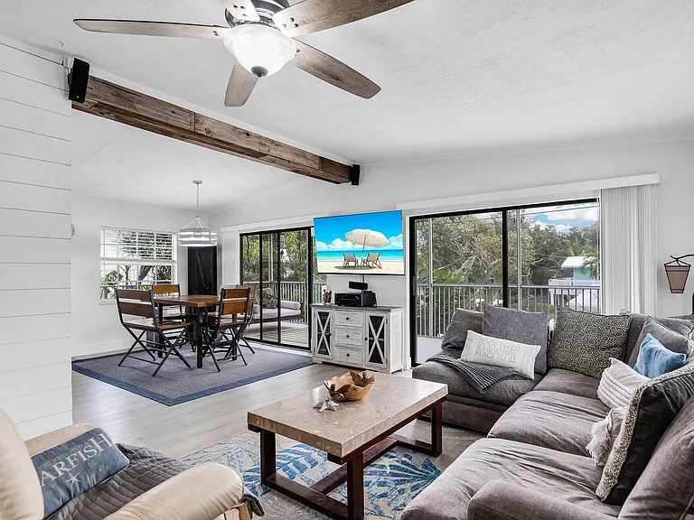 52 Bonefish Ave — Photo 3