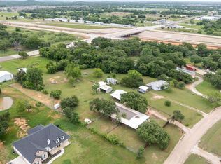 5716 Thousand Oaks Dr, Joshua, TX 76058