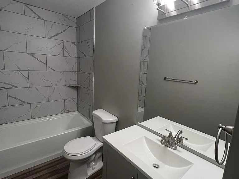 2834 SW Glenside Ct — Photo 31