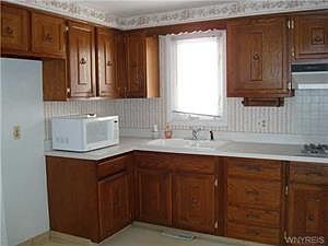5th image of 107 Tobey Hill Dr