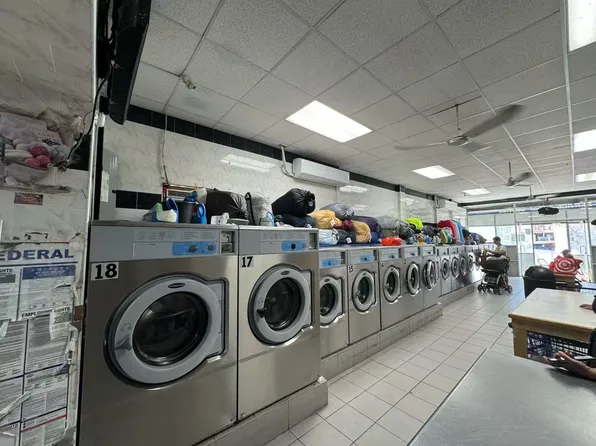 3921 7th Avenue image 5 of 17