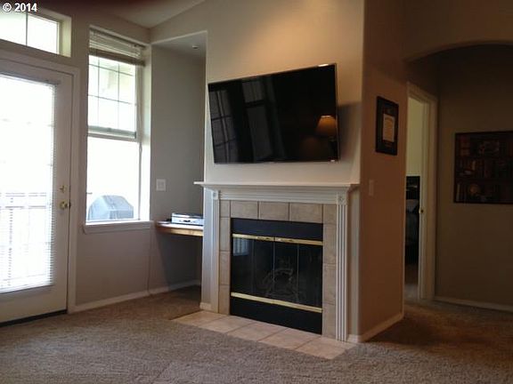 3rd image of 1110 NE 63rd Way Unit 2008