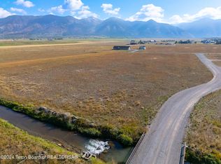 5 Rolling Acres Dr, Freedom, WY 83120