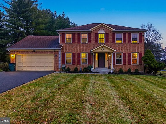 2nd image of 21113 Kaul Ln
