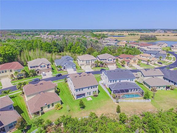 5th image of 4080 Windcrest Dr