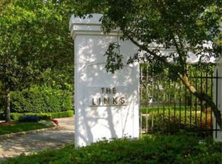 17732 S Links Ct, Baton Rouge, LA 70810