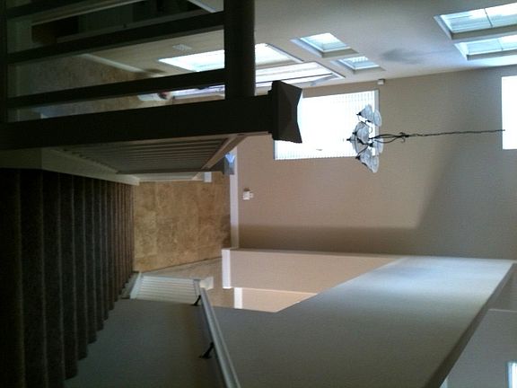 3rd image of 1221 Breckinridge Dr