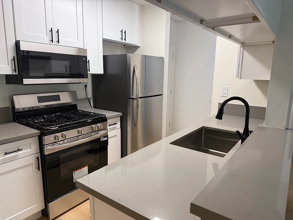 3717 Cardiff Apartments