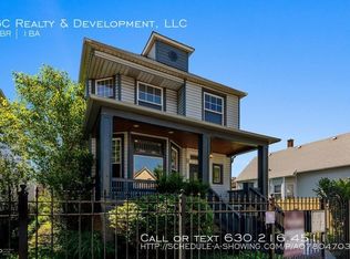 2444 N Central Park Ave #1, Chicago, IL