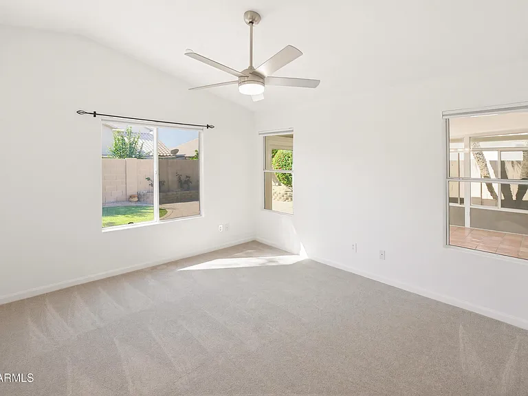 9321 E Caribbean Ln — Photo 16