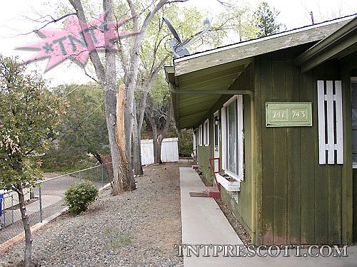 2nd image of 743 S Montezuma St