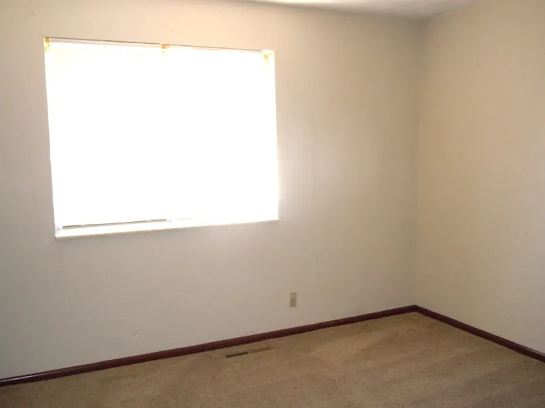 327 Ofarrell St — Photo 9