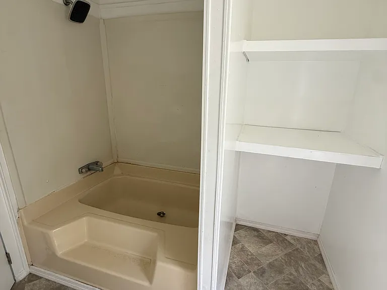 6122 Virgil Ln — Photo 4