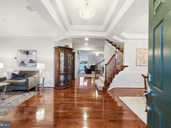 9200 Central Park Dr, Upper Marlboro, MD 20772