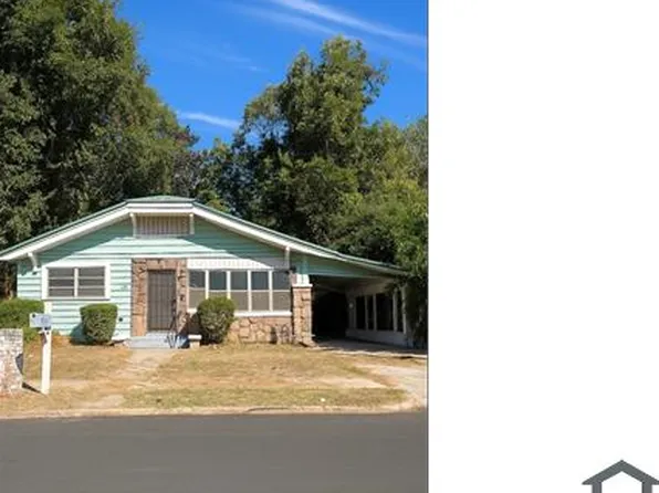 304 52nd St, Fairfield, AL 35064