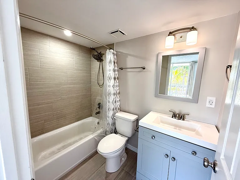 3930 S Roosevelt Blvd #N204 — Photo 10