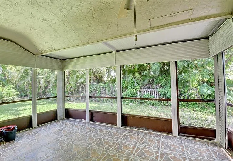 9316 Ketay Cir — Photo 26